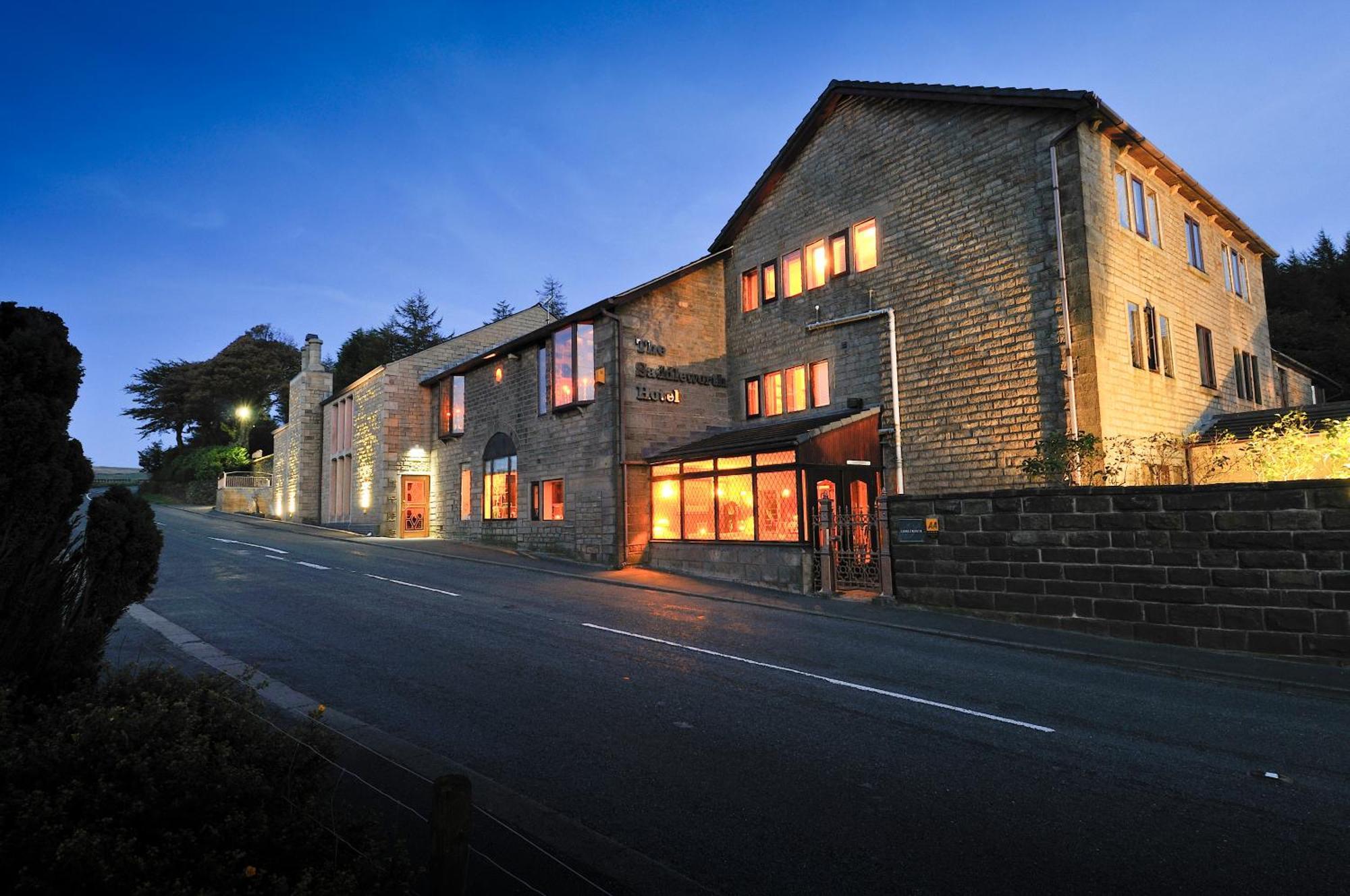 The Saddleworth Hotel Diggle Exteriör bild